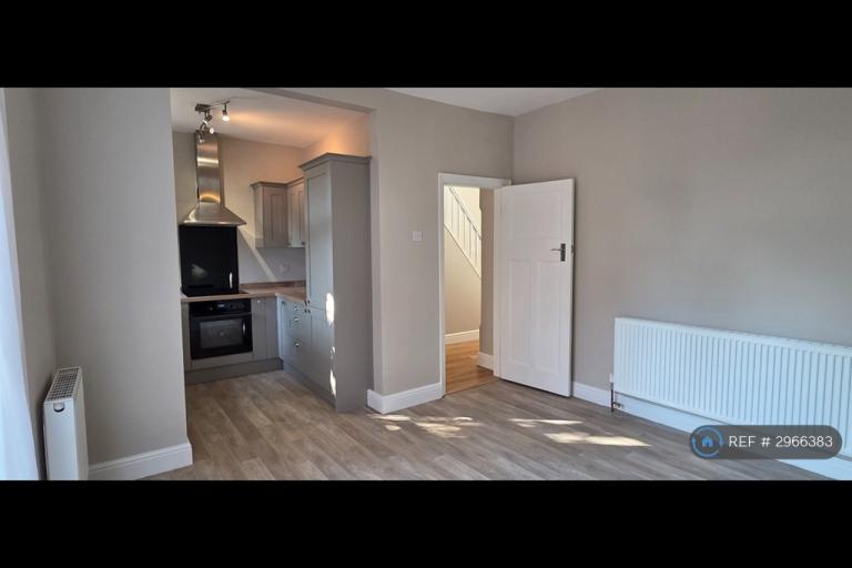 3 bedroom house in Whittingham Road, Nottingham, NG3 (3 bed) (#2966383)