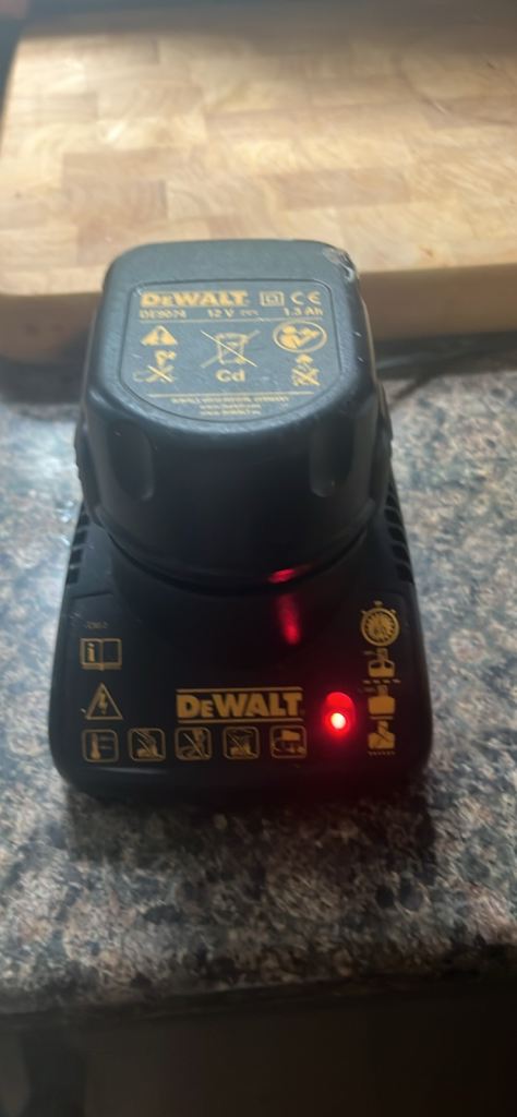 Dewalt battery and charger mains 