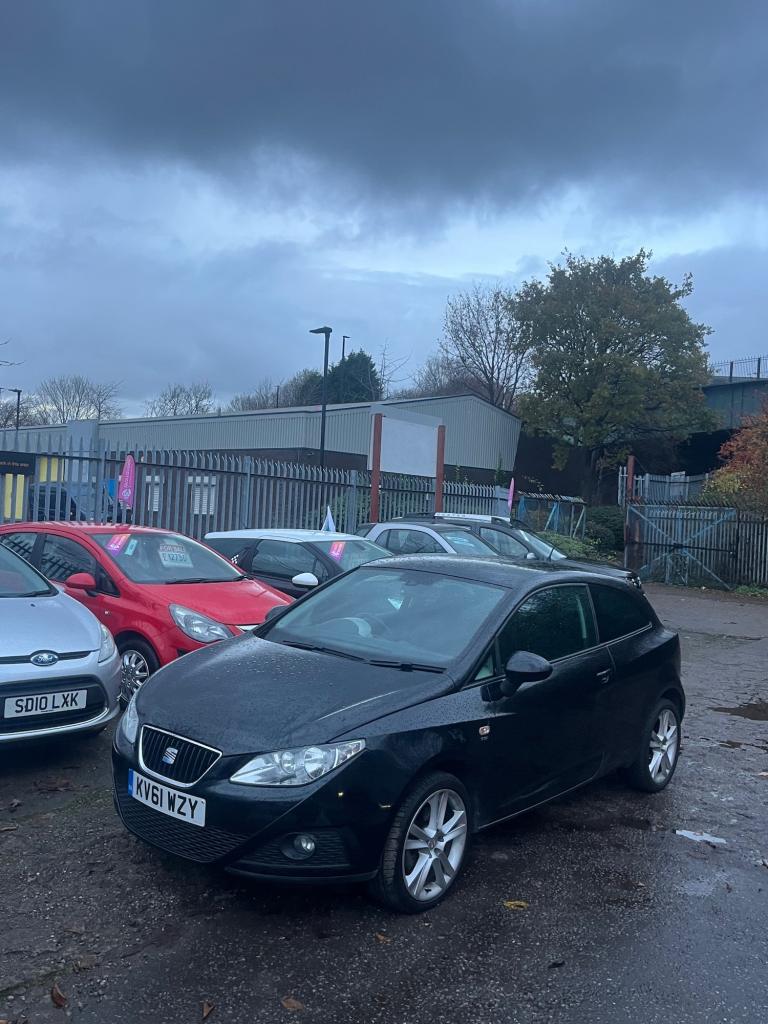 2011 SEAT Ibiza 1.6 TDI CR Sportrider 3dr full service history low mileage 39k HATCHBACK Diesel M...