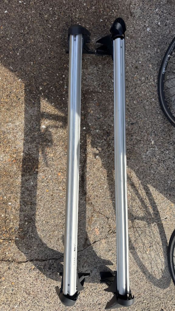 Genuine Audi A5 roof bars. 