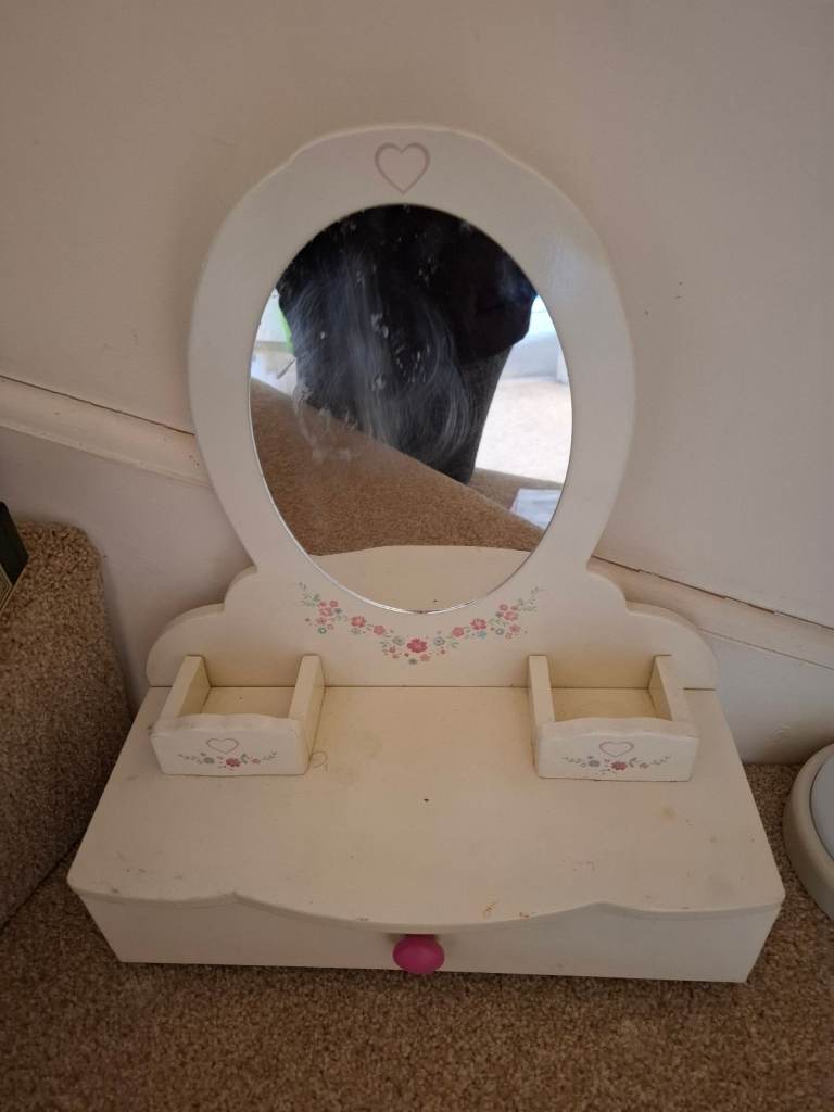 Small childs mirror