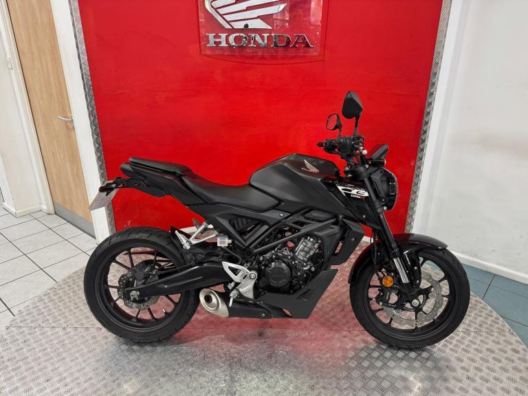 2025 '75' Honda CB125R