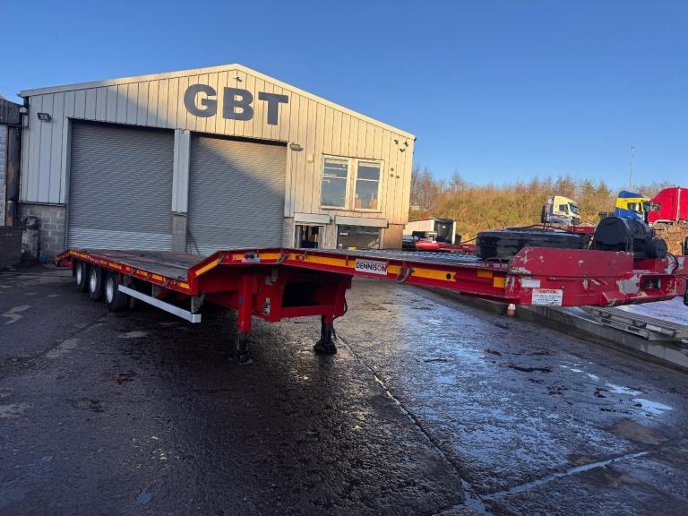Dennison Low loader trailer truck carrier 