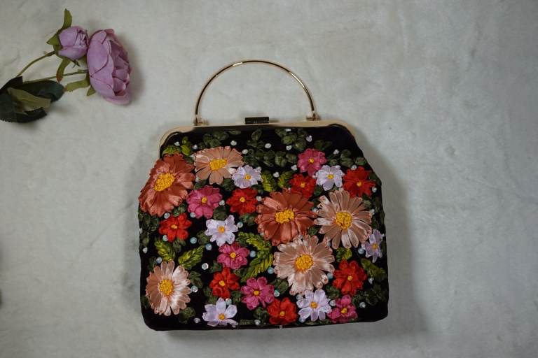 Lovely Floral Embroidered Handbag with Gold Handle – Good Condition