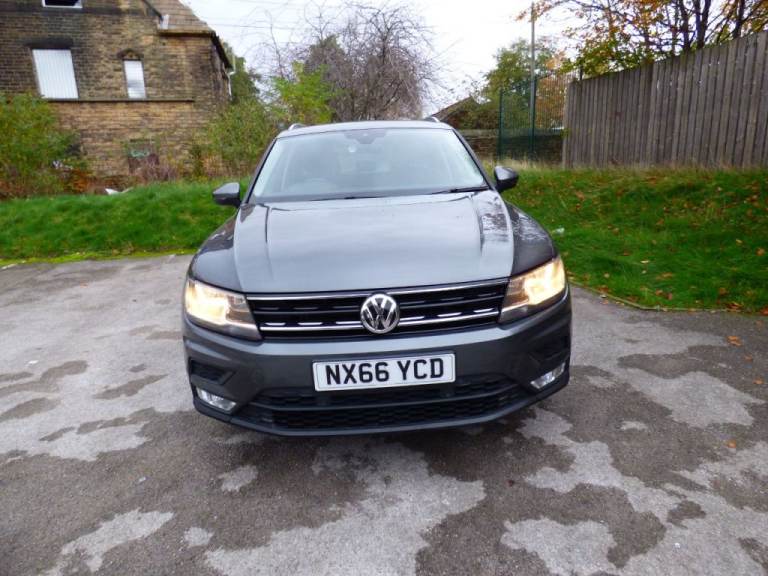  Volkswagen Tiguan 2.0 TDi 150 4Motion SE Nav 5dr DSG Diesel