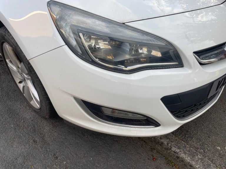 2016 VAUXHALL ASTRA MK6 (J) FACELIFT DRIVER SIDE HEADLIGHT 