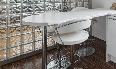 3x White Leather Breakfast Bar Stools