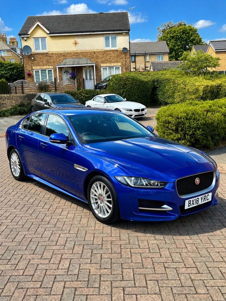 2018 JAGUAR XE R-SPORT 2.0 DIESEL AUTOMATIC SALOON BLUE