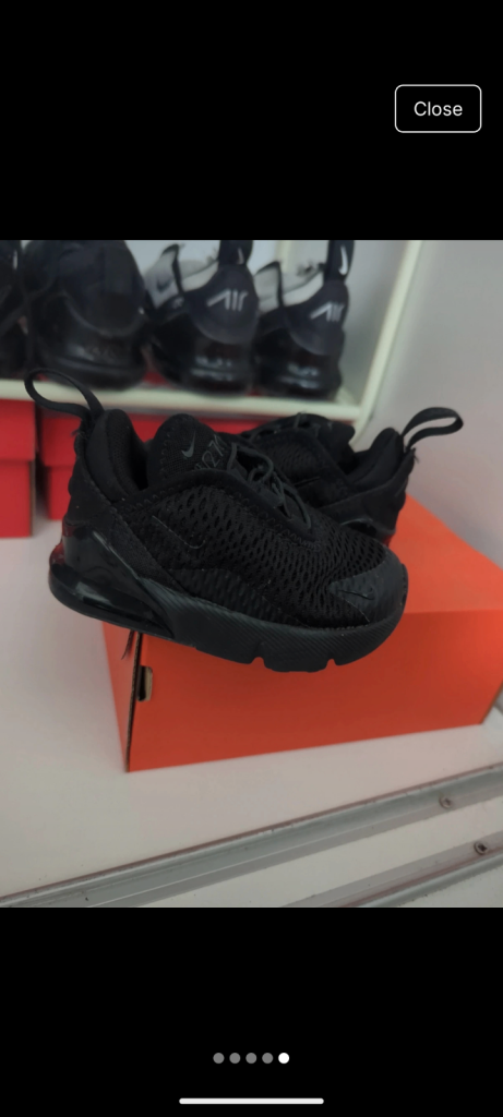 Black Nike 270 trainers infant size 4.5 