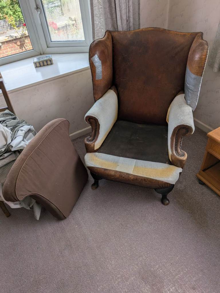 Vintage Leather Wingback Armchair – Needs Reupholstering