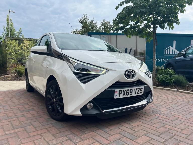 2019 Toyota AYGO 1.0 VVT-i x-play x-shift Euro 6 5dr HATCHBACK Petrol Automatic