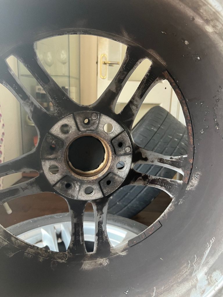 BMW 135 MV2 alloy wheel. 