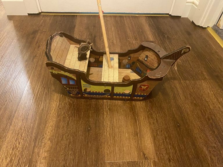Free wooden pirate ship