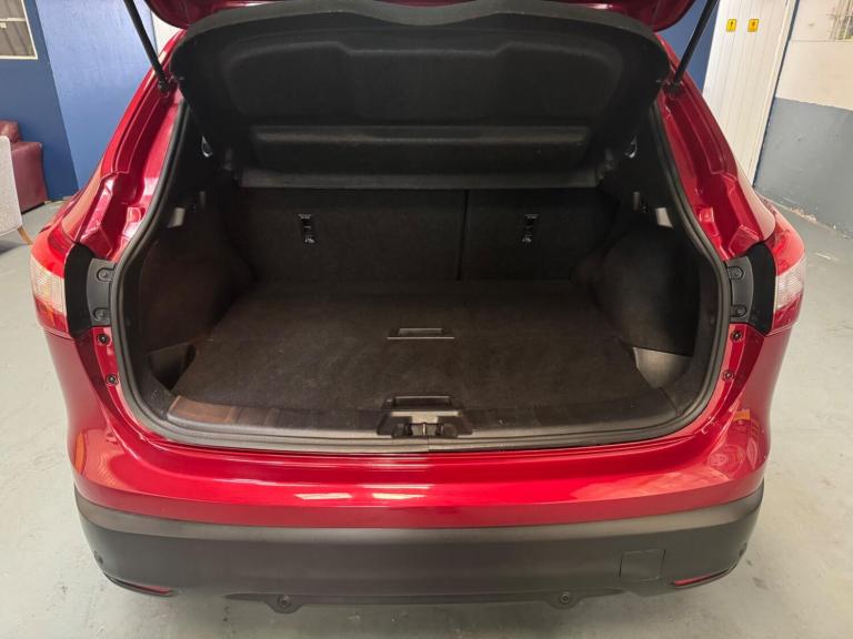 2015 Nissan Qashqai 1.2 DIG-T n-tec+ 2WD Euro 5 (s/s) 5dr HATCHBACK Petrol Manual