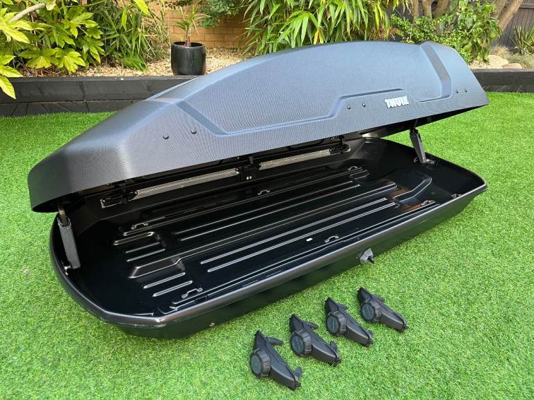 Thule Force XT M 400L  Black Cargo Box  Roof Box