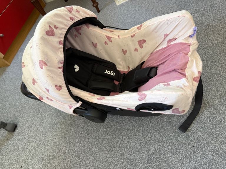Infant Car Seat with Cover (Joie i-Snug 2)
