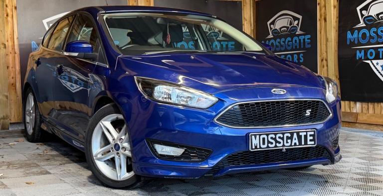 2015 Ford Focus 1.6 TDCi Zetec S Euro 5 (s/s) 5dr HATCHBACK Diesel Manual