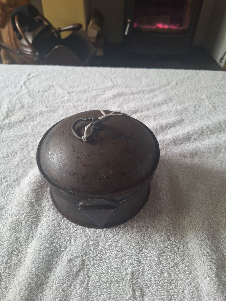 Antique spice tin 