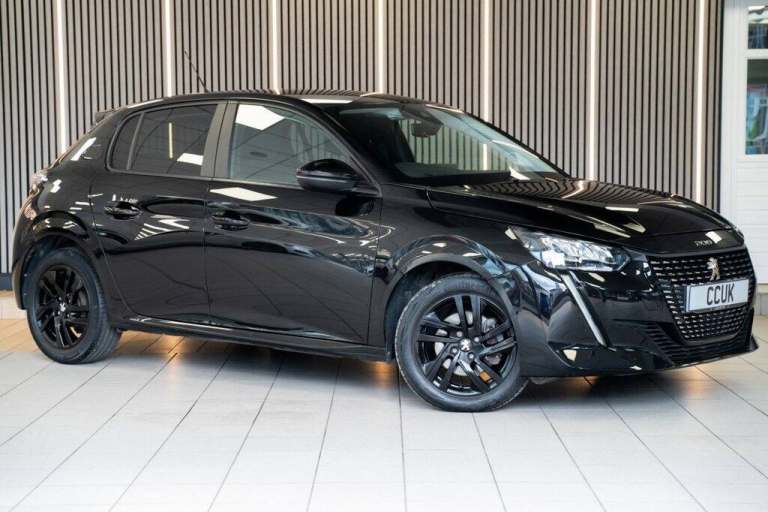 2023 Peugeot 208 1.2 PureTech 100 Active Premium + 5dr HATCHBACK PETROL Manual