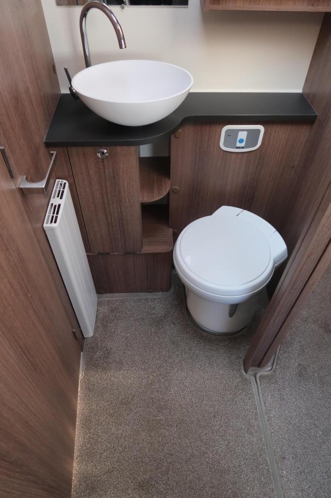 2020 BAILEY Unicorn Black Edition Cabrera 