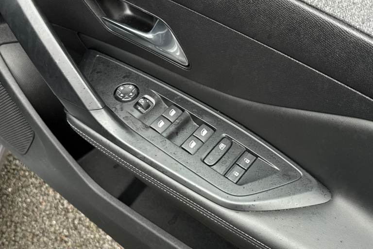 2023 Peugeot 308 1.2 PureTech Active Premium EAT Euro 6 (s/s) 5dr Hatchback Automatic