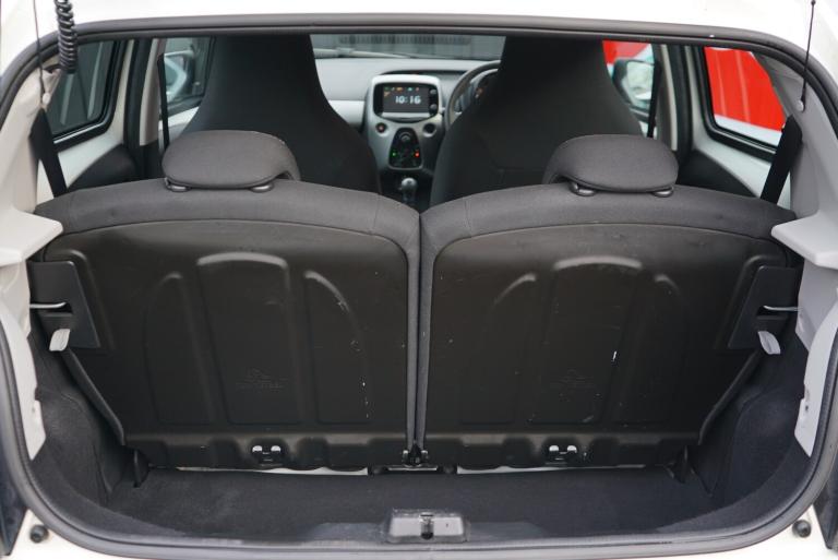 2015 Citroen C1 1.2 PureTech Feel Hatchback 5dr Petrol Manual Euro 6 (82 ps)