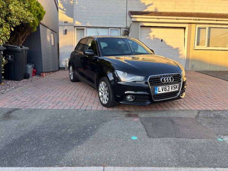 Audi, A1, Hatchback, 2013, Semi-Auto, 1390 (cc), 5 doors
