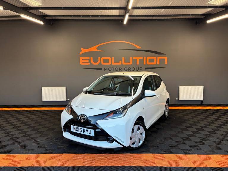 2015 Toyota AYGO 1.0 VVT-i X-Play 5dr x-shift HATCHBACK Petrol Manual