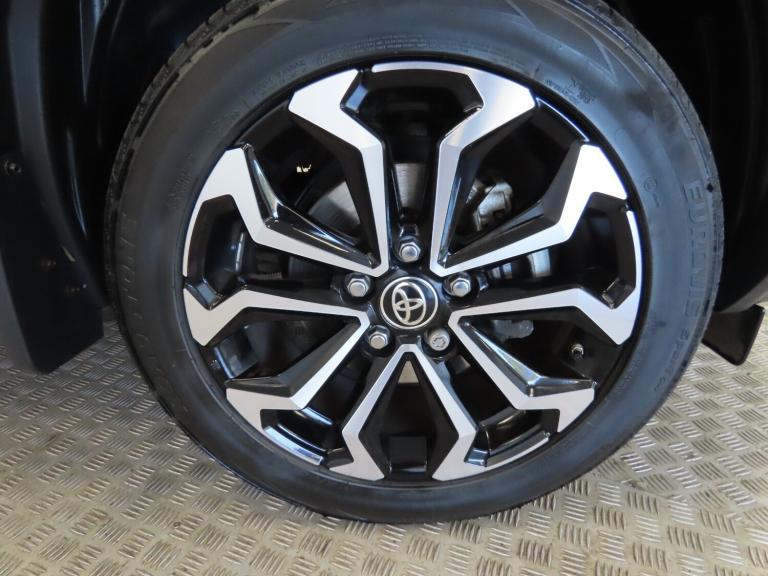 2022 Toyota Yaris Cross 1.5 Hybrid Design 5dr CVT Estate Hybrid Automatic