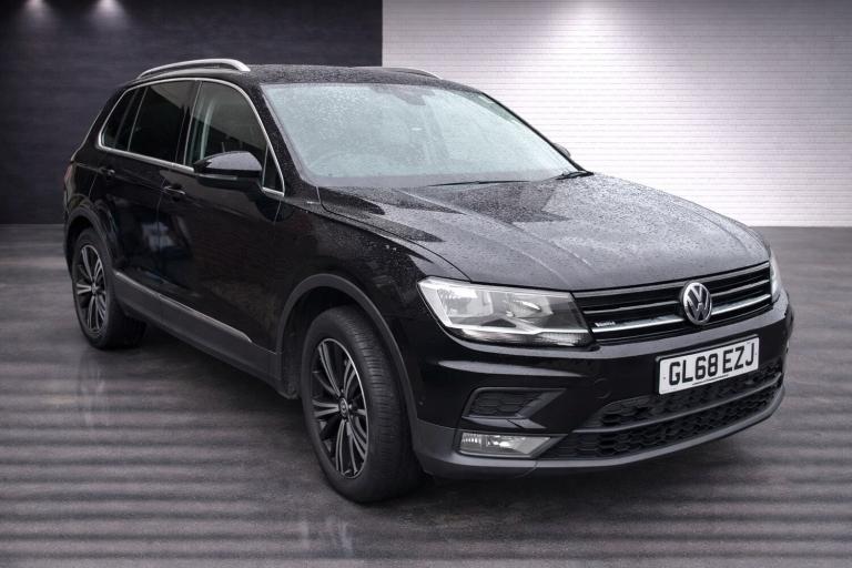 2018 68 VOLKSWAGEN TIGUAN 2.0 TDI SE NAVIGATION 4MOTION 4WD 150BHP BLACK EURO 6