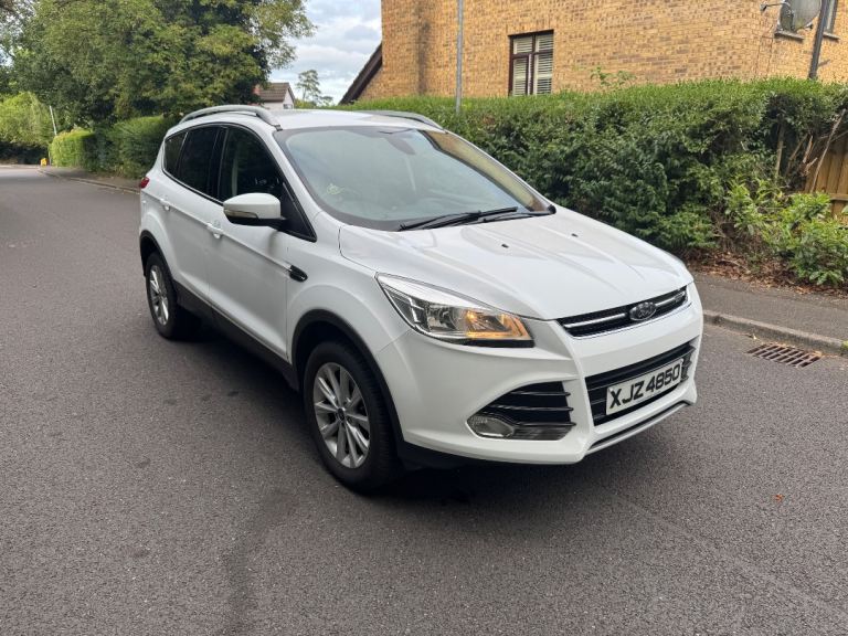 2015 Ford Kuga titanium, automatic, 130k miles, MOTD to 29th of January