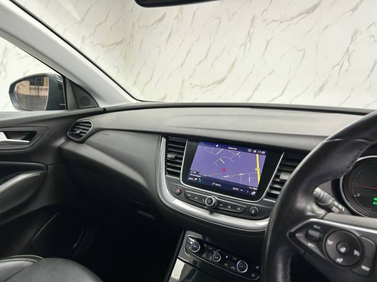 2018 Vauxhall Grandland X 1.2 Turbo Elite Nav SUV 5dr Petrol Manual Euro 6 (s/s) (130 ps)  2 FORM...