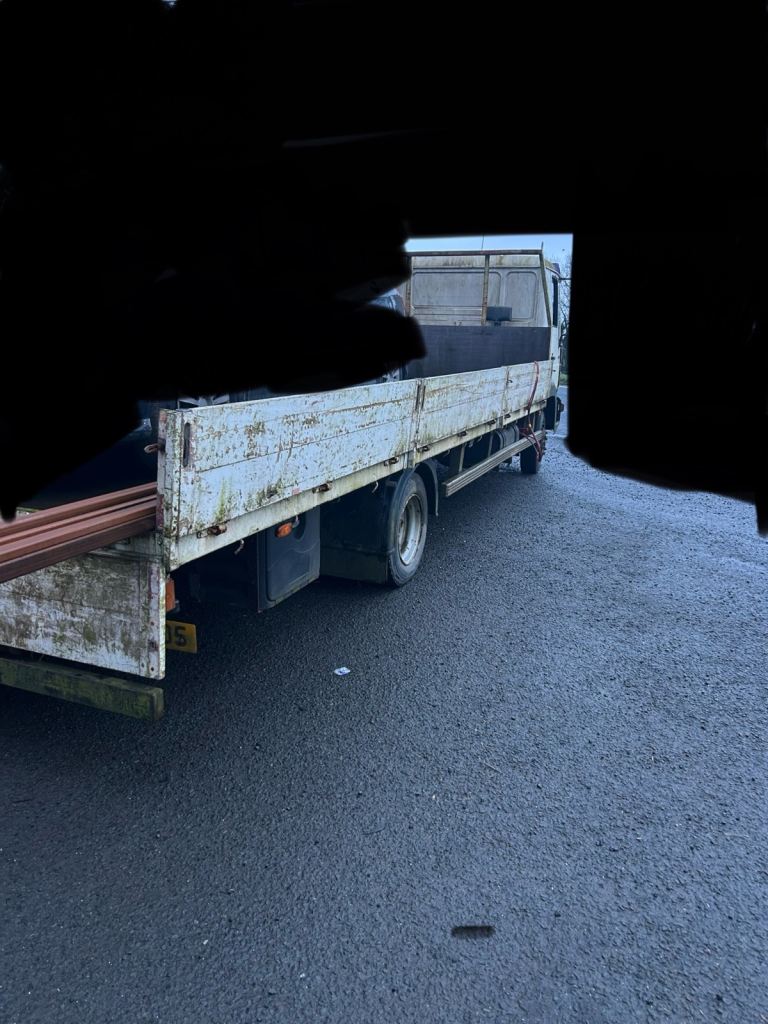 22ft lat body with alloy drop sides £400