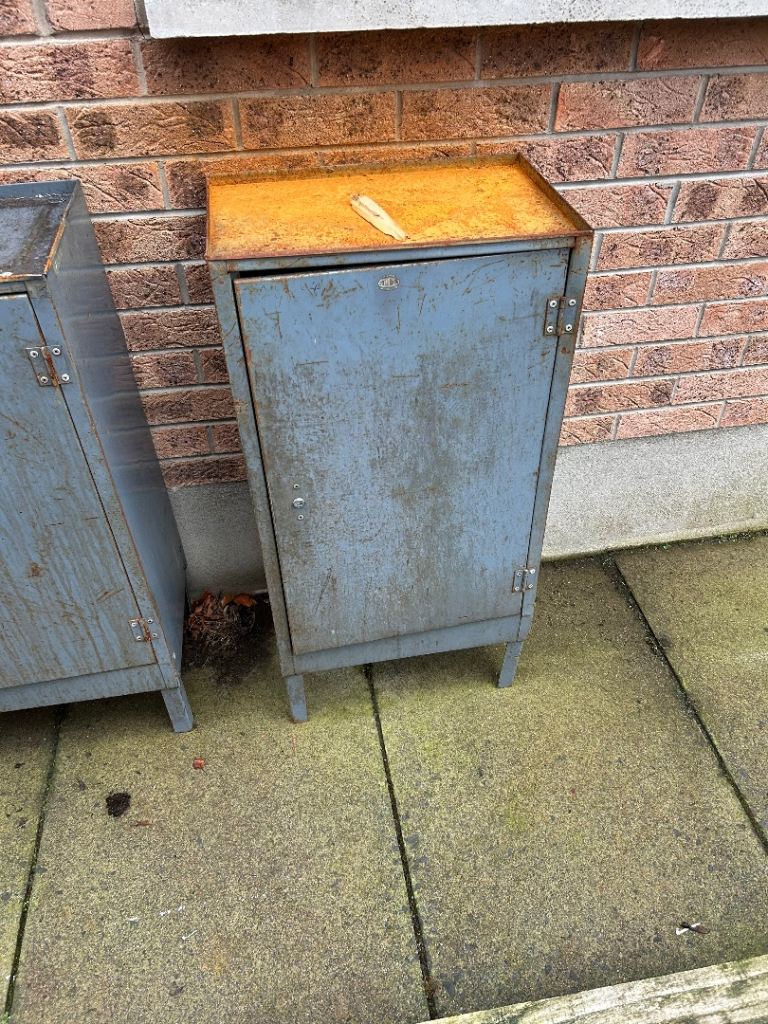 Industrial metal units 