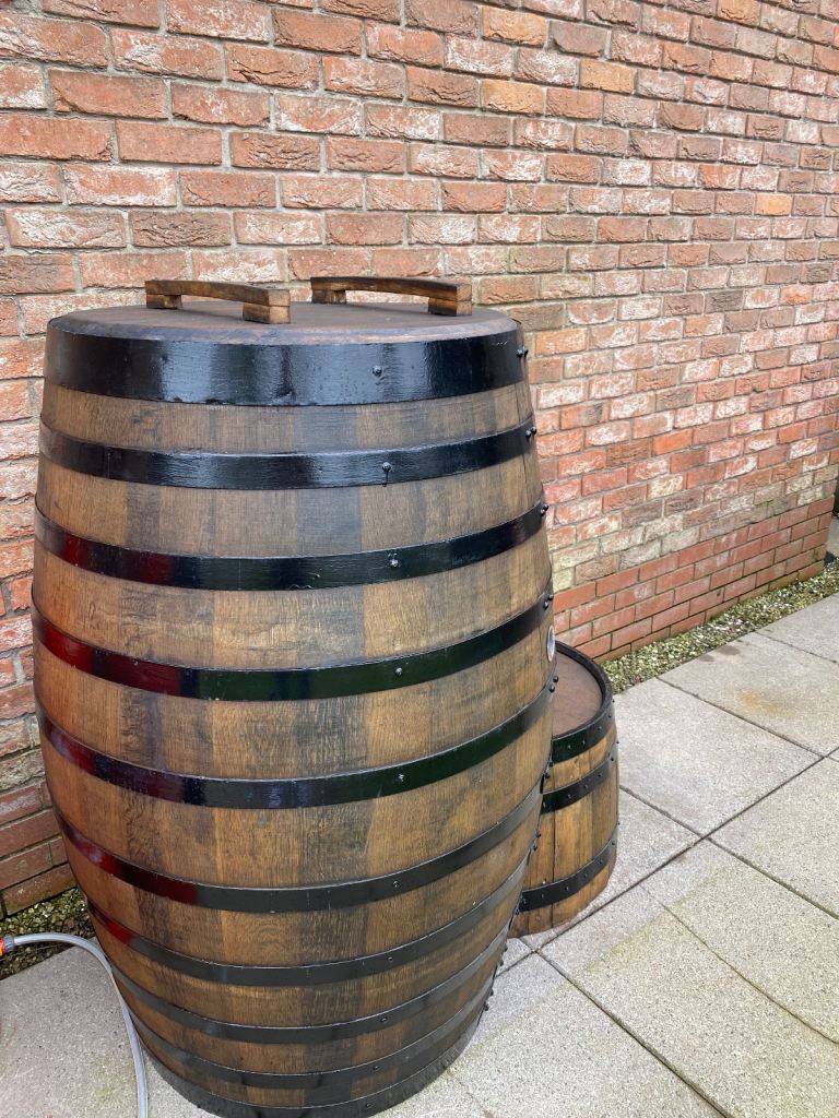 XXL Whisky Barrel Ice Bath
