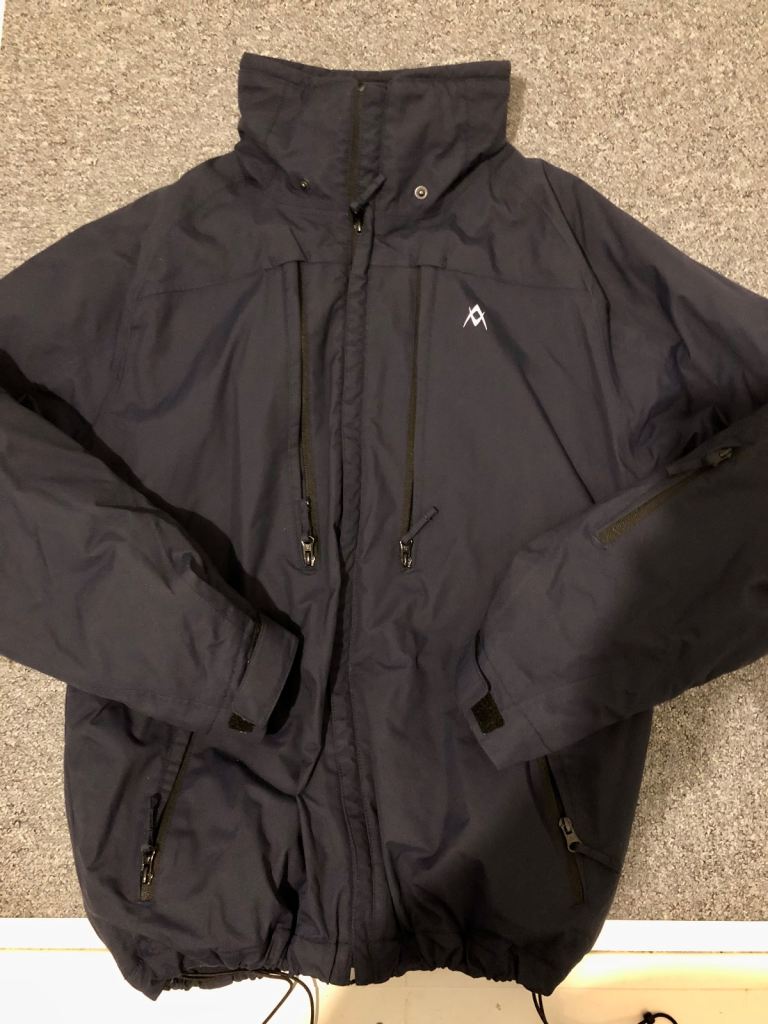Volkl men’s high performance ski jacket