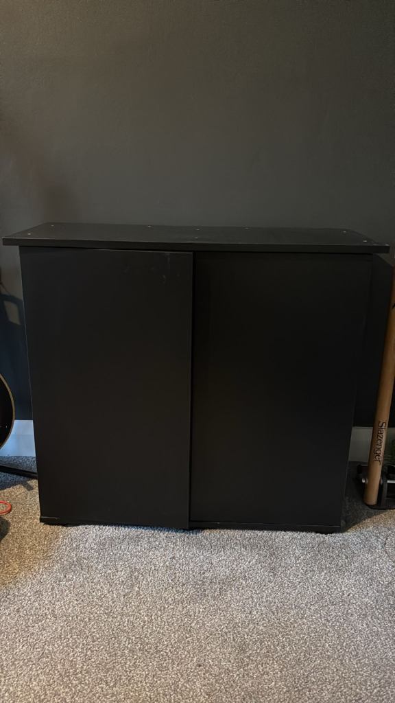 Aquarium fish tank stand 