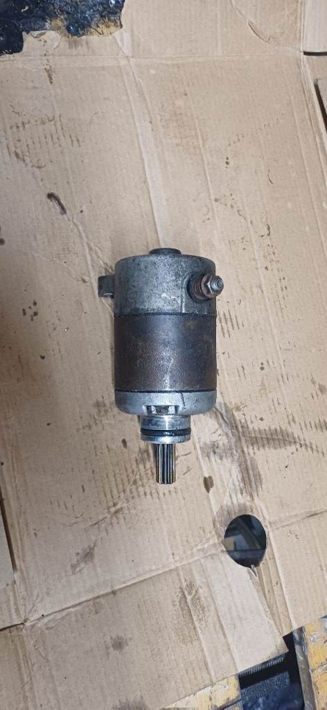 Honda cbr125r starter motor 