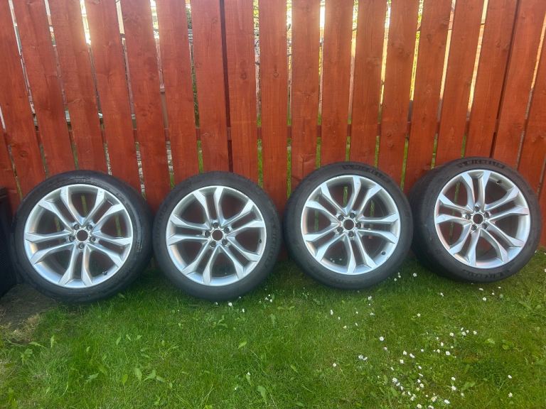 Audi 20” alloys with tyres