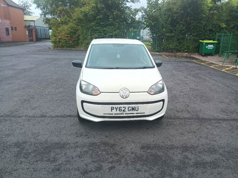 Volkswagen, UP, Hatchback, 2013, Manual, 999 (cc), 3 doors