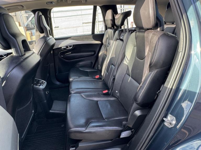 2017 Volvo XC90 2.0 T8 Hybrid Momentum Pro 5dr Geartronic ESTATE PETROL/ELECTRIC Automatic