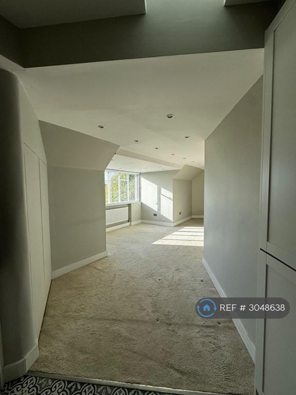 1 bedroom flat in Willesden Lane, London, NW6 (1 bed) (#3048638)