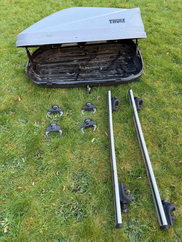 Used Thule roof box, bars and clamps