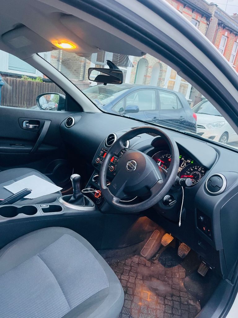Nissan, QASHQAI, Hatchback, 2012, Manual, 1598 (cc), 5 doors