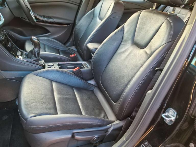 2017 Vauxhall Astra 1.4 Astra Elite Nav T 5dr - Full Service History - High Spec! Hatchback Petro...