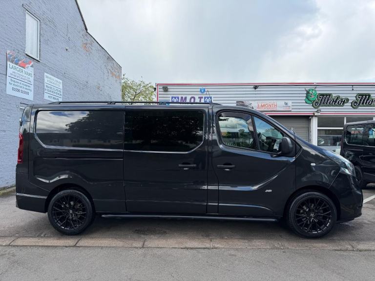 Vauxhall Vivaro 1.6 CDTi 2900 BiTurbo ecoTEC Sportive 6 Seat LWB Crew... 2017/67