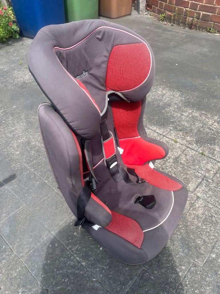 Child’s car seat
