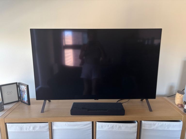 LG 48” OLED 4K Smart TV – 2024 Model (OLED48B46LA)