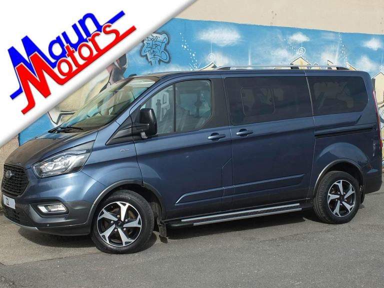 2022 Ford TOURNEO CUSTOM 320 EcoBlue 185PS 'Active', 8 Seat Luxury Minibus / MPV