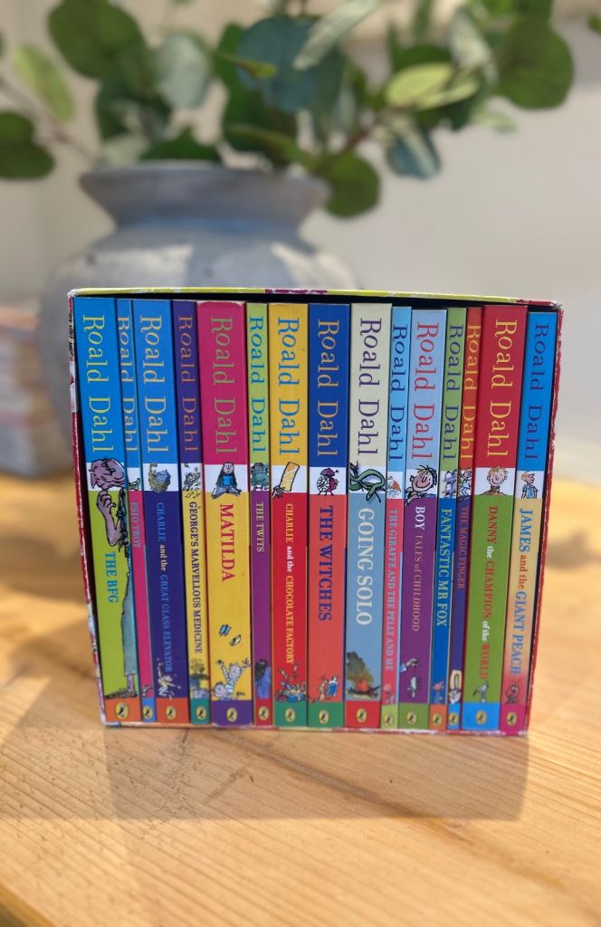 Roald Dahl Box set books x15